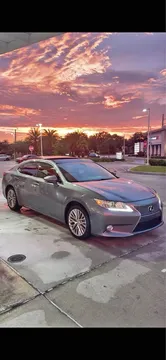 2013 Lexus ES 350 Ultra Luxury Sedan