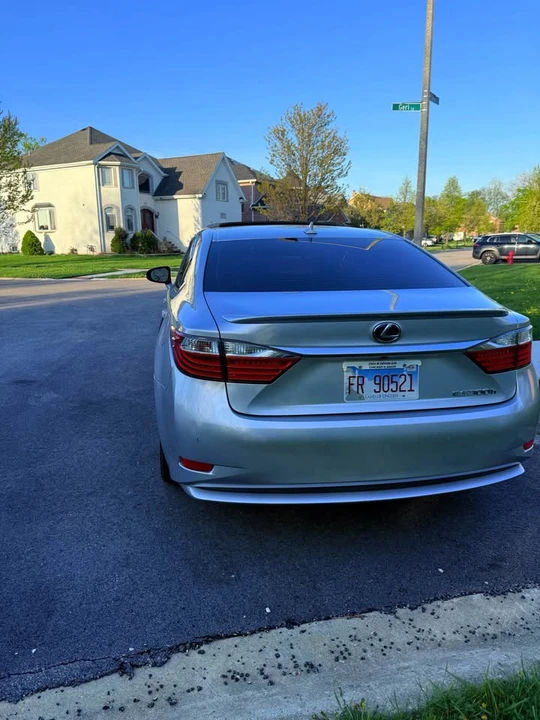 2013 Lexus ES 6th Gen - Image 4 of 20