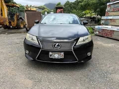 2013 Lexus ES 6th Gen - Image 2 of 18