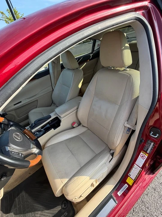 2013 Lexus ES 6th Gen - Image 6 of 20