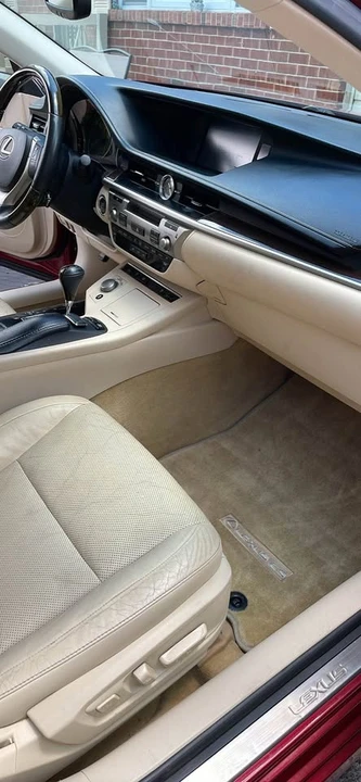 2013 Lexus ES 6th Gen - Image 9 of 14