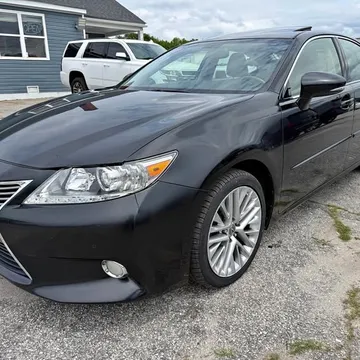 2013 Lexus ES 350 Luxury Sedan 4D