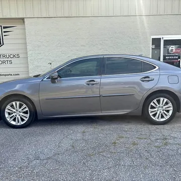 2013 Lexus ES 350 Luxury Sedan 4D