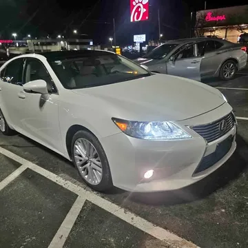 2013 Lexus ES 350 Ultra Luxury Sedan 4D