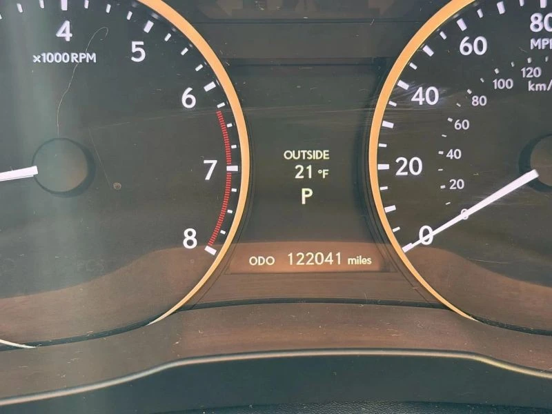 2013 Lexus ES 6th Gen - Image 11 of 12