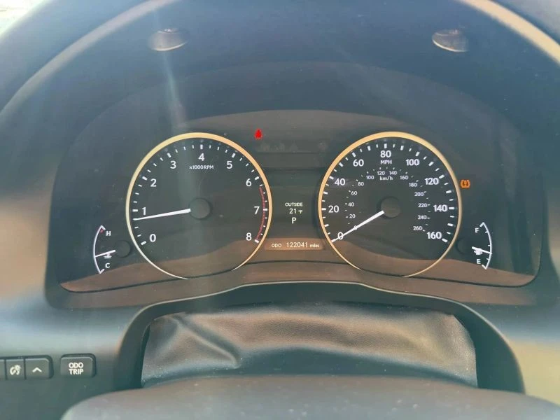 2013 Lexus ES 6th Gen - Image 10 of 12