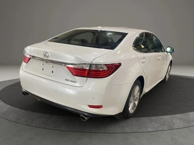 2013 Lexus ES 6th Gen - Image 3 of 6