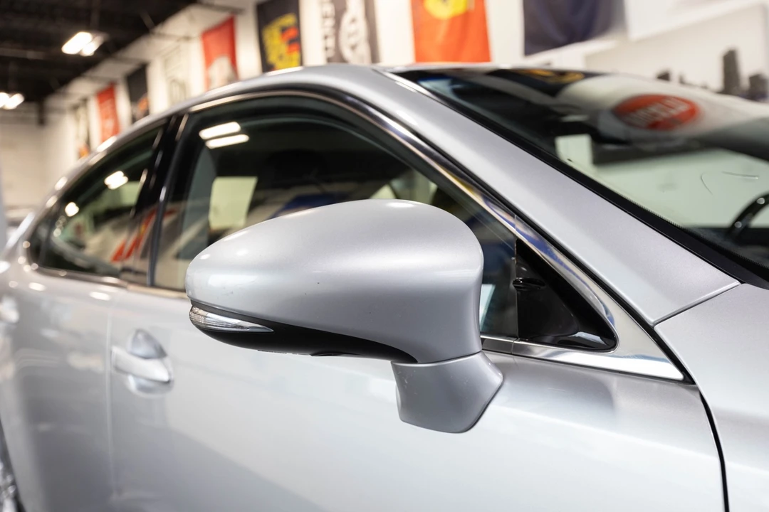 2013 Lexus ES 6th Gen - Image 17 of 21