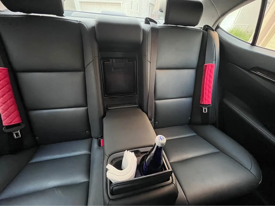 2013 Lexus ES 6th Gen - Image 10 of 10