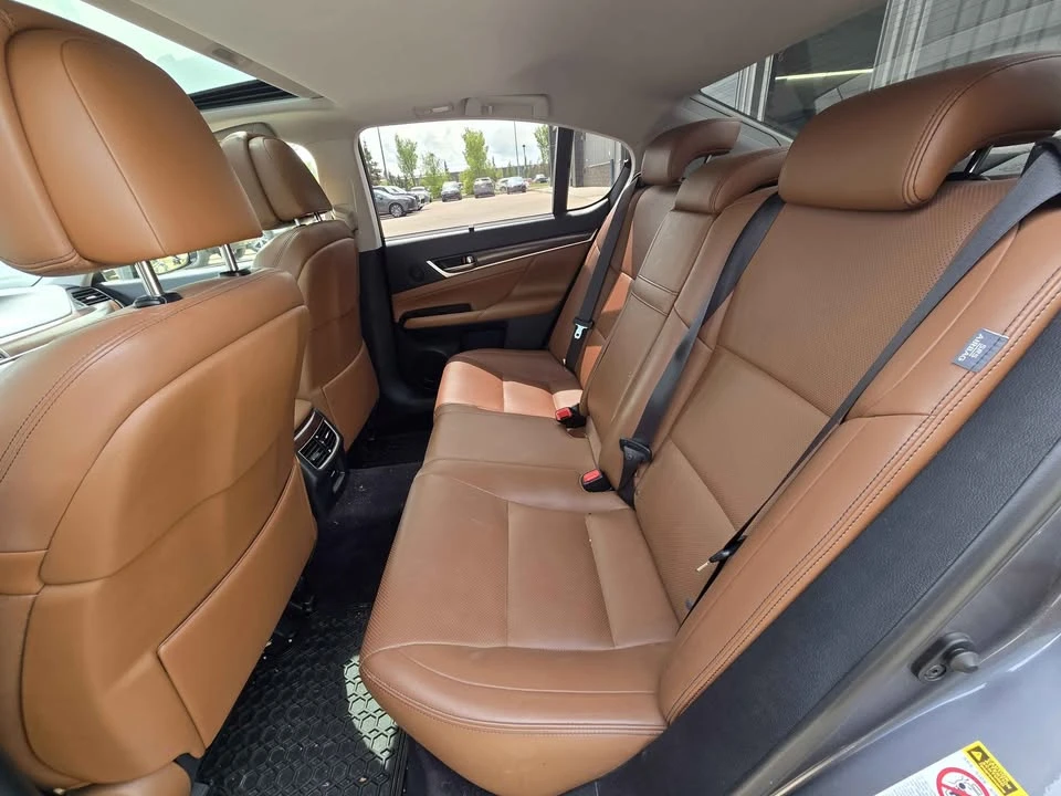 2013 Lexus GS 4th Gen - Image 18 of 21