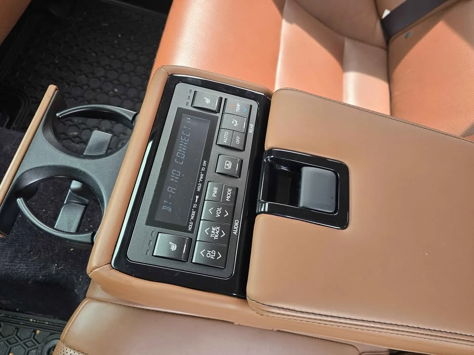 2013 Lexus GS 4th Gen - Image 19 of 21