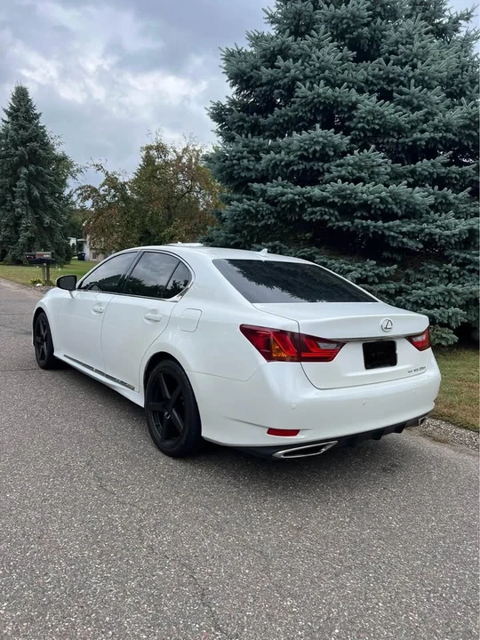 2013 Lexus GS 4th Gen - Image 3 of 19