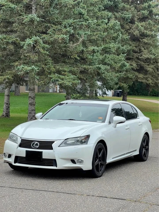 2013 Lexus GS 4th Gen - Image 18 of 19