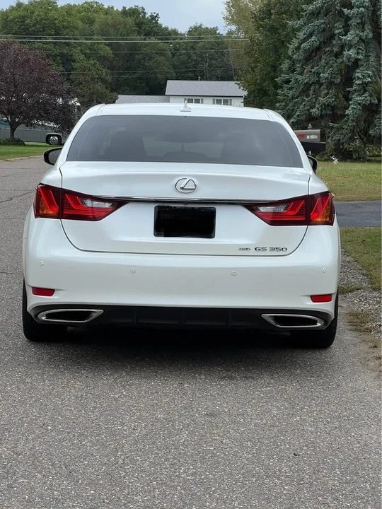 2013 Lexus GS 4th Gen - Image 7 of 19