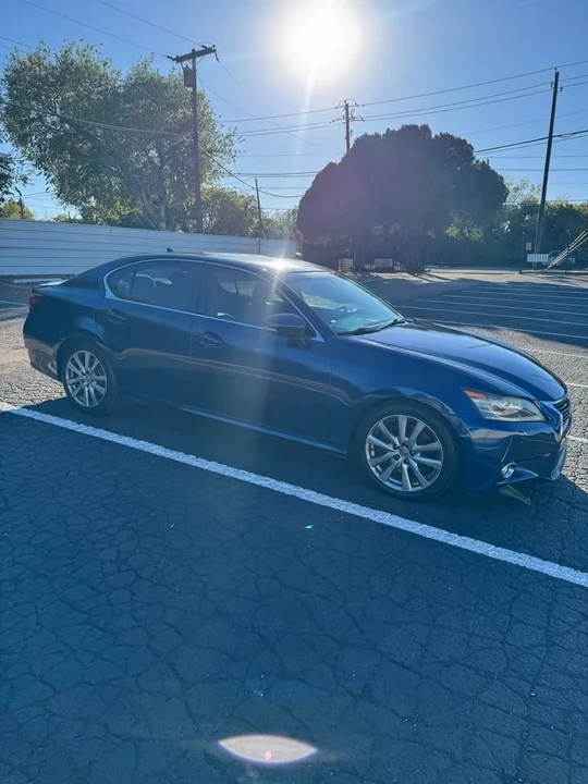 2013 Lexus GS 4th Gen - Image 2 of 5
