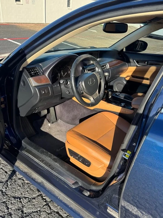 2013 Lexus GS 4th Gen - Image 4 of 5