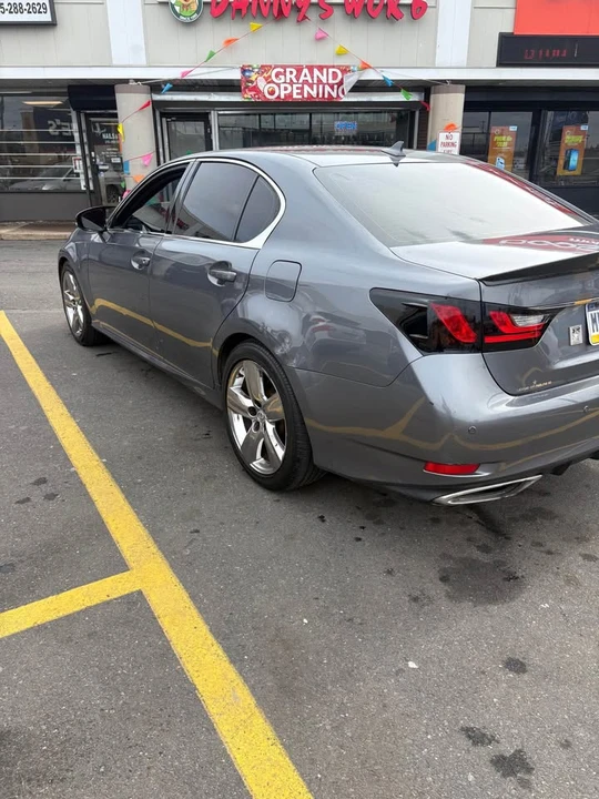 2013 Lexus GS 4th Gen - Image 11 of 13