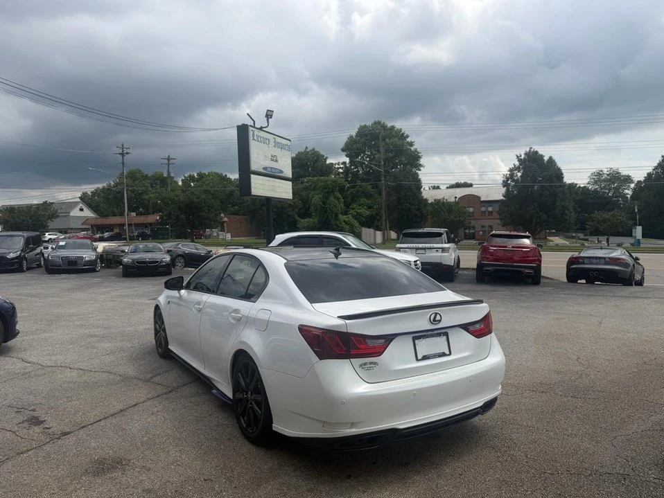 2013 Lexus GS 4th Gen - Image 14 of 20