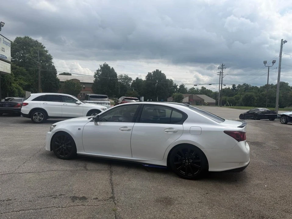 2013 Lexus GS 4th Gen - Image 17 of 20