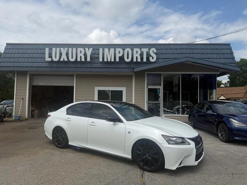 2013 Lexus GS 4th Gen - Image 2 of 20