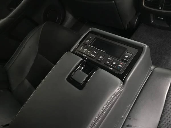 2013 Lexus GS 4th Gen - Image 10 of 19