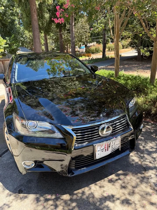 2013 Lexus GS 4th Gen - Image 2 of 10