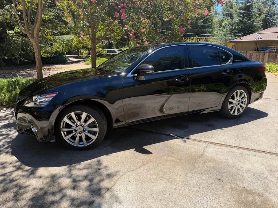 2013 Lexus GS 4th Gen - Image 4 of 10