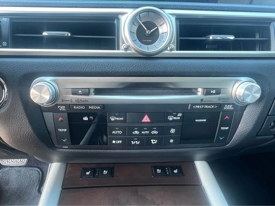 2013 Lexus GS 4th Gen - Image 6 of 10