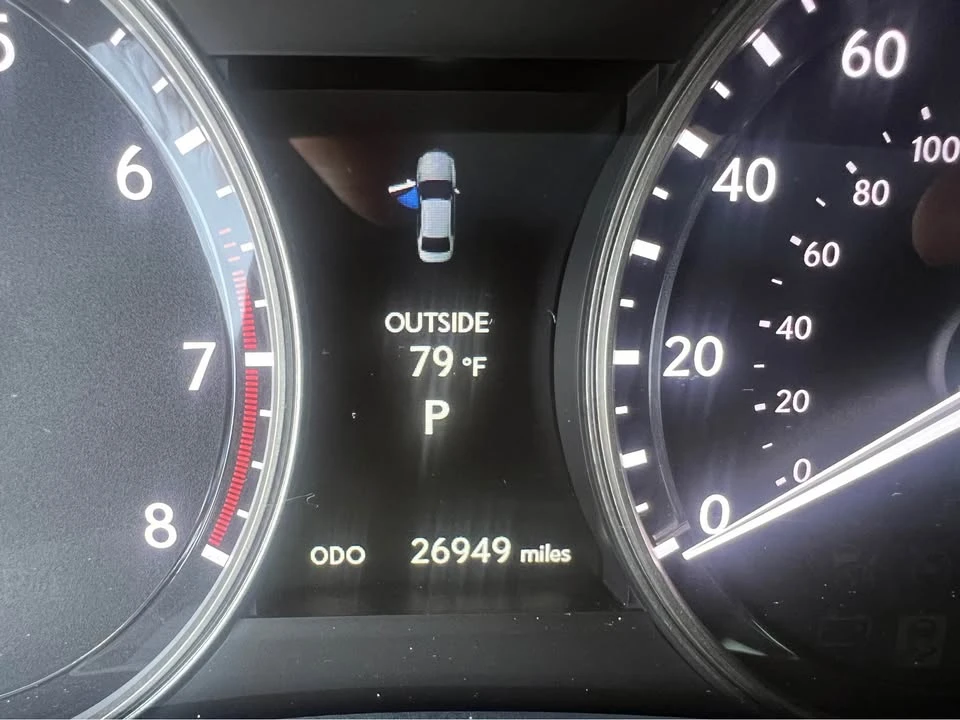 2013 Lexus GS 4th Gen - Image 5 of 10