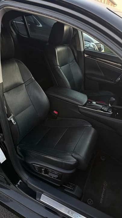 2013 Lexus GS 4th Gen - Image 4 of 13
