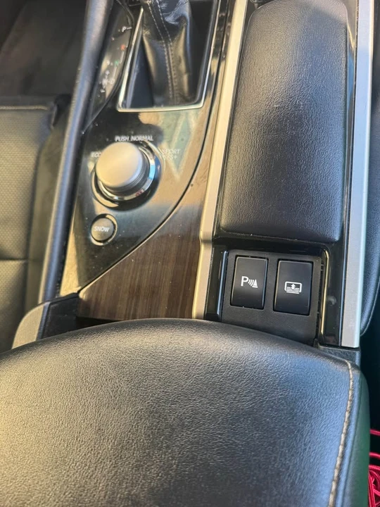 2013 Lexus GS 4th Gen - Image 19 of 20