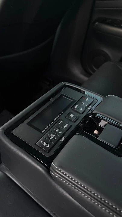 2013 Lexus GS 4th Gen - Image 10 of 13