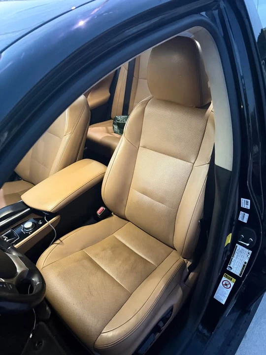 2013 Lexus GS 4th Gen - Image 9 of 19