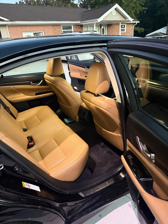 2013 Lexus GS 4th Gen - Image 13 of 19