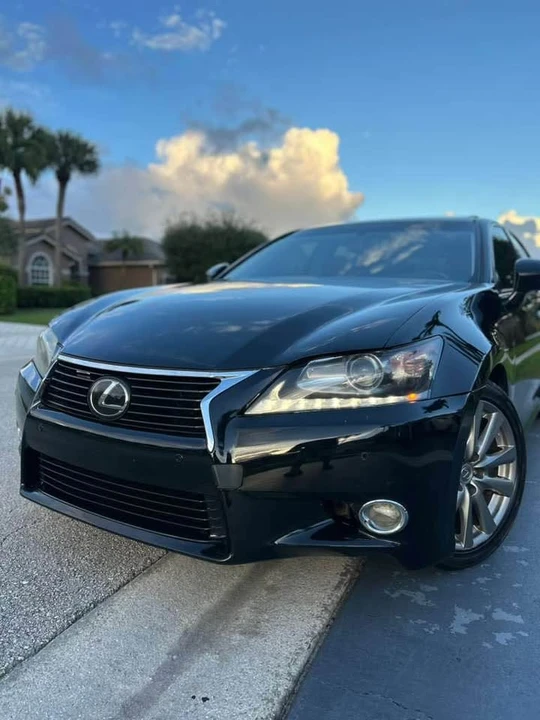 2013 Lexus GS 4th Gen - Image 18 of 20