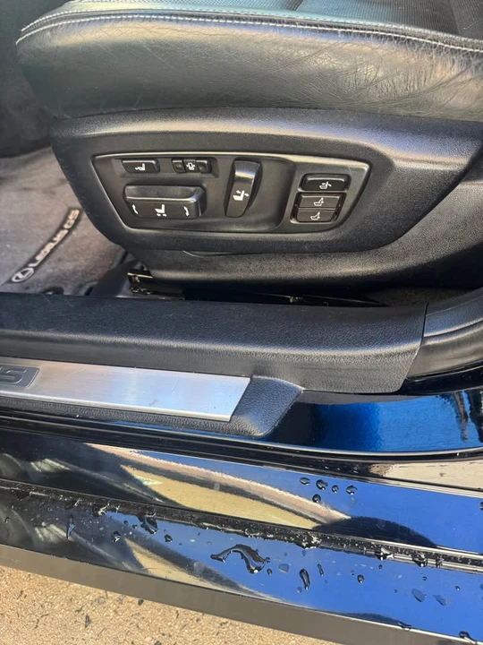2013 Lexus GS 4th Gen - Image 15 of 20