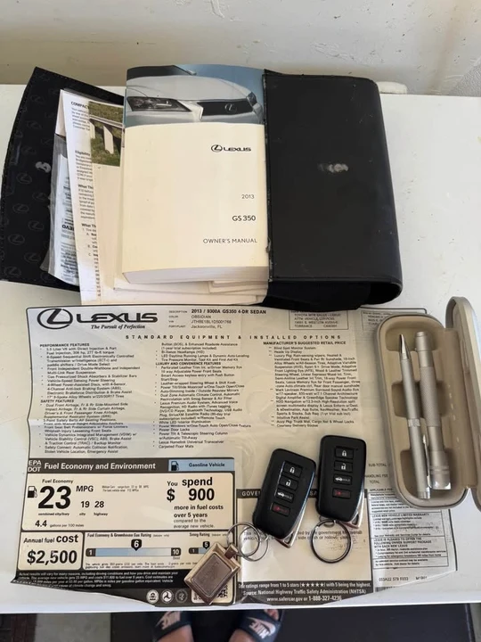2013 Lexus GS 4th Gen - Image 2 of 19