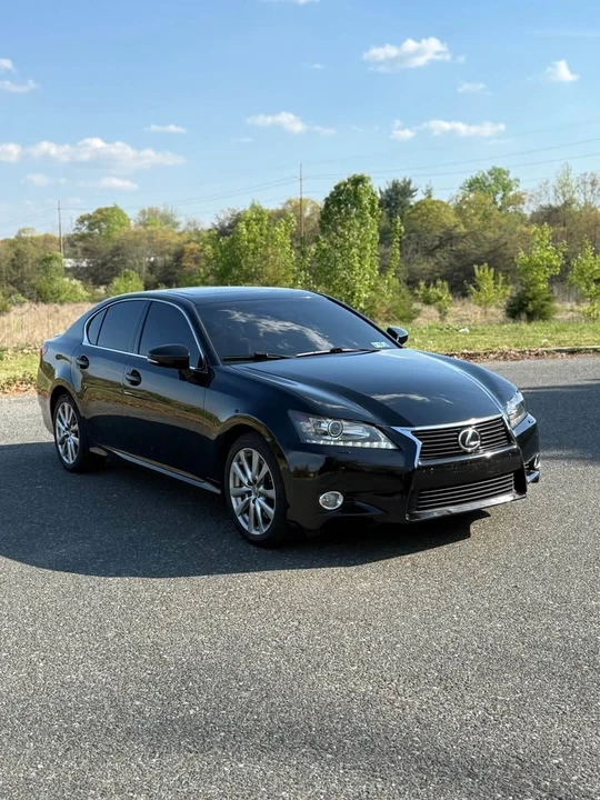 2013 Lexus GS 4th Gen - Image 2 of 18
