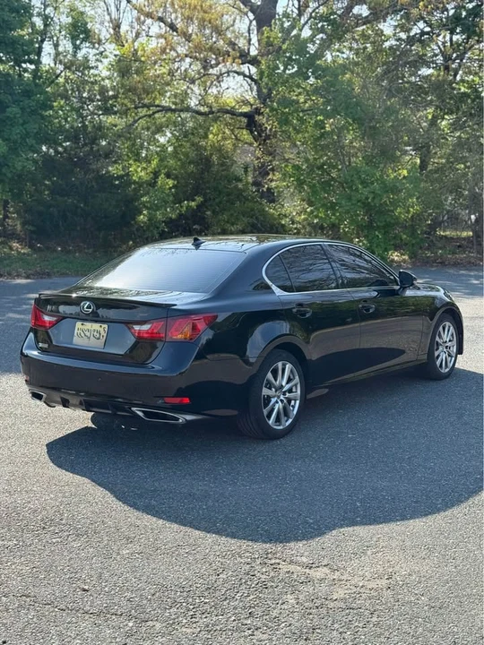 2013 Lexus GS 4th Gen - Image 8 of 18