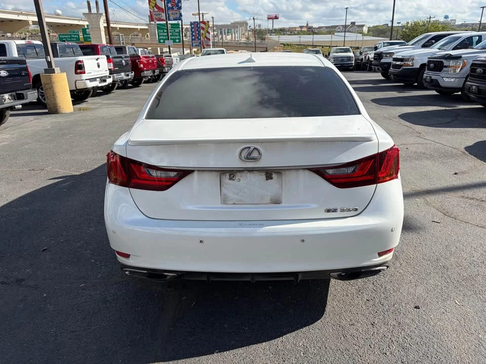 2013 Lexus GS 4th Gen - Image 4 of 20