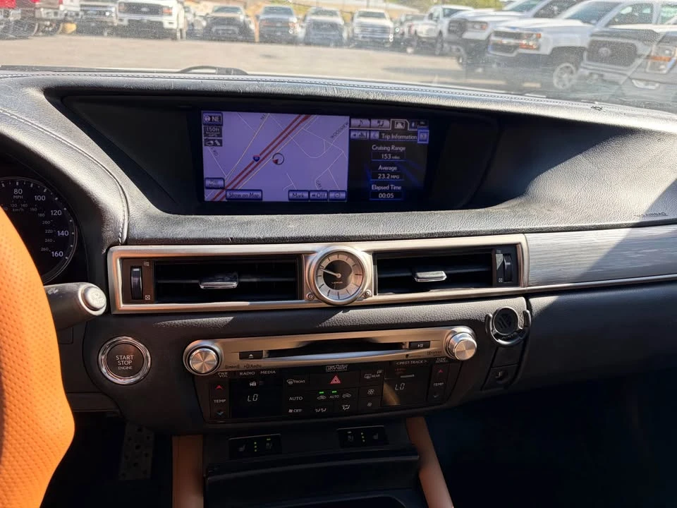 2013 Lexus GS 4th Gen - Image 15 of 20