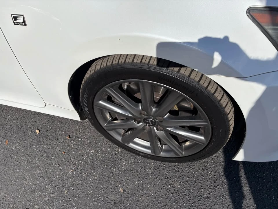 2013 Lexus GS 4th Gen - Image 9 of 20