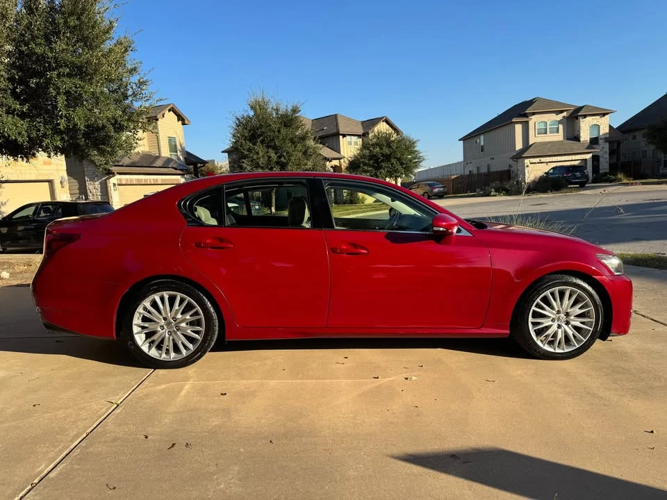 2013 Lexus GS 4th Gen - Image 8 of 11