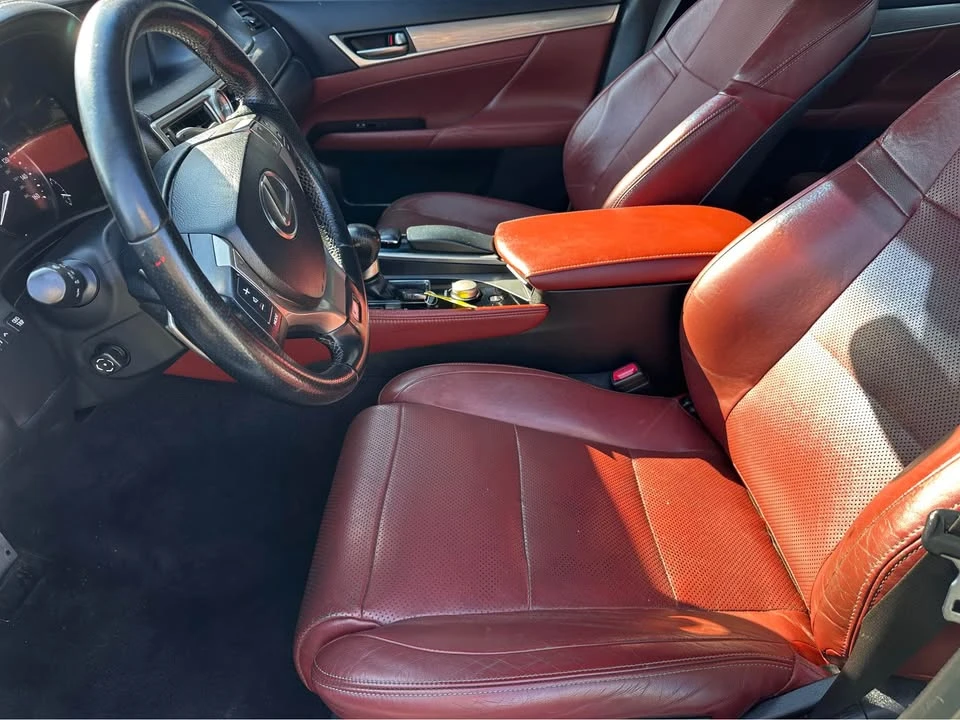 2013 Lexus GS 4th Gen - Image 5 of 13