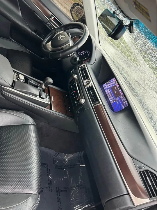 2013 Lexus GS 4th Gen - Image 14 of 19