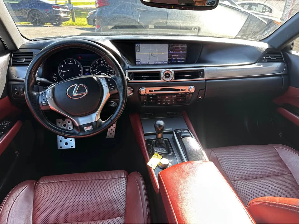 2013 Lexus GS 4th Gen - Image 9 of 13