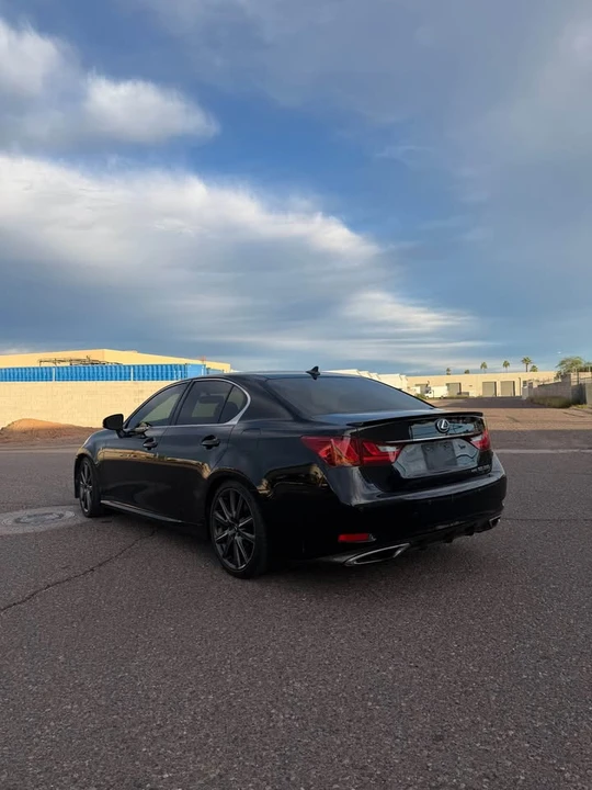 2013 Lexus GS 4th Gen - Image 5 of 12