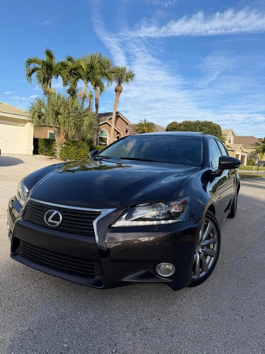 2013 Lexus GS 4th Gen - Image 4 of 18