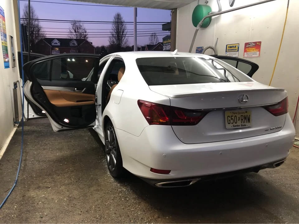 2013 Lexus GS 4th Gen - Image 10 of 18