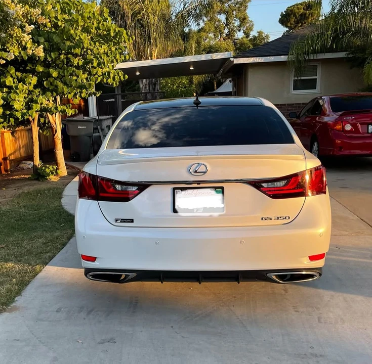 2013 Lexus GS 4th Gen - Image 4 of 8